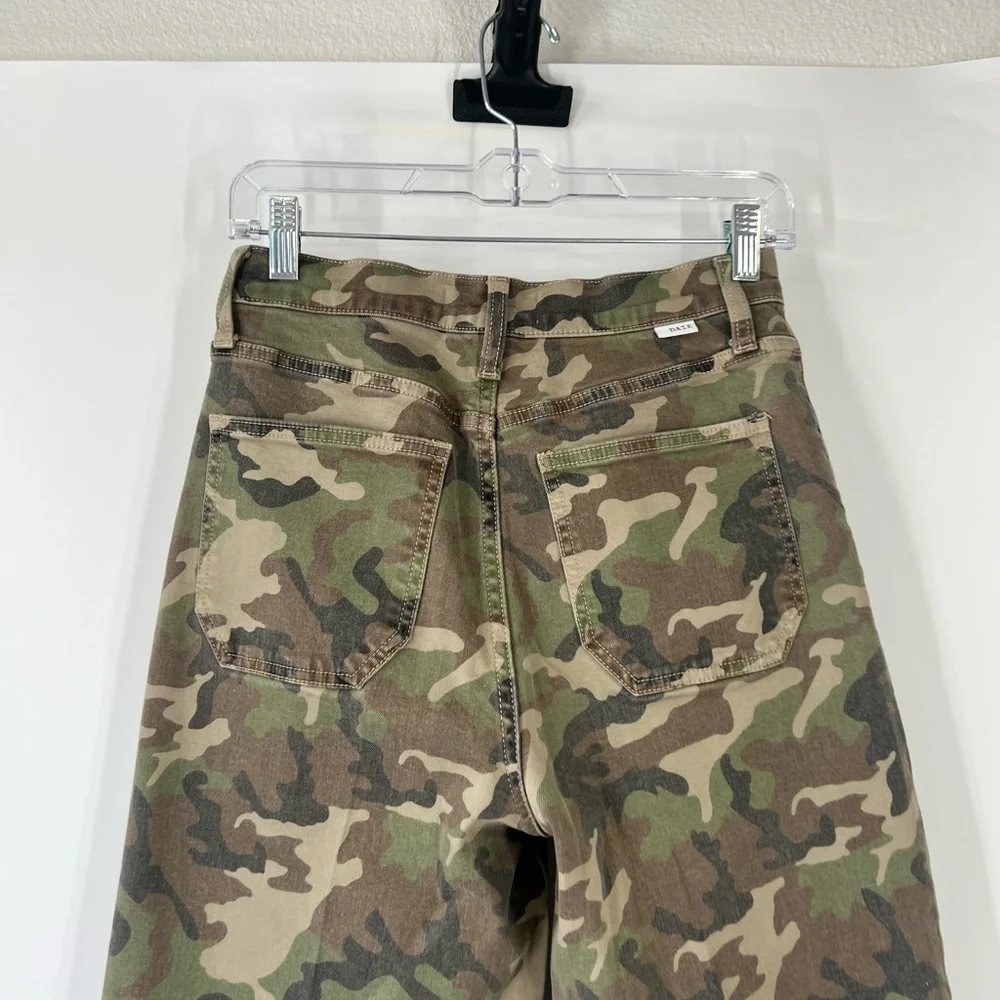 Daze Denim Far Out High Waist Wide Leg Jeans Camo - Picture 7 of 8